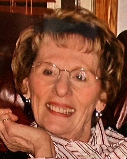 Marian Renicker's obituary image