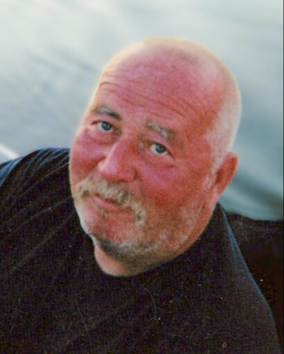 Russell Everett Loxton's obituary image