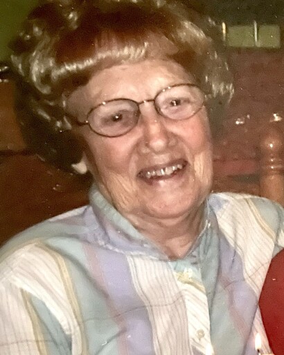 Lorraine Elliott's obituary image