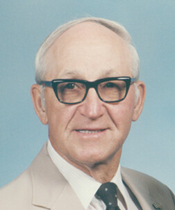 Everett R Rincker