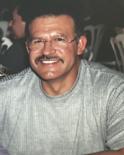 Ismael Valades Magaña's obituary image