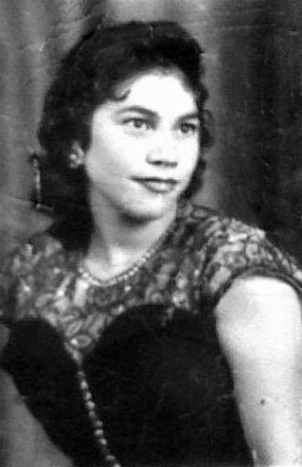 Gloria Veloz
