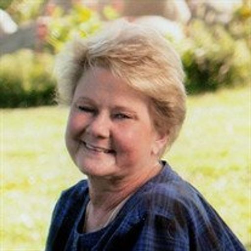 Lauri DeVault Profile Photo