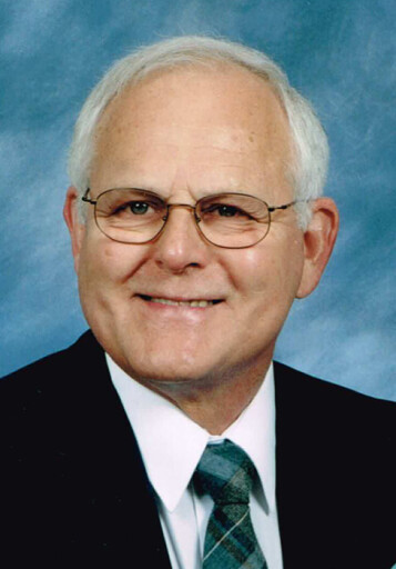 Robert Lee Brewer Profile Photo