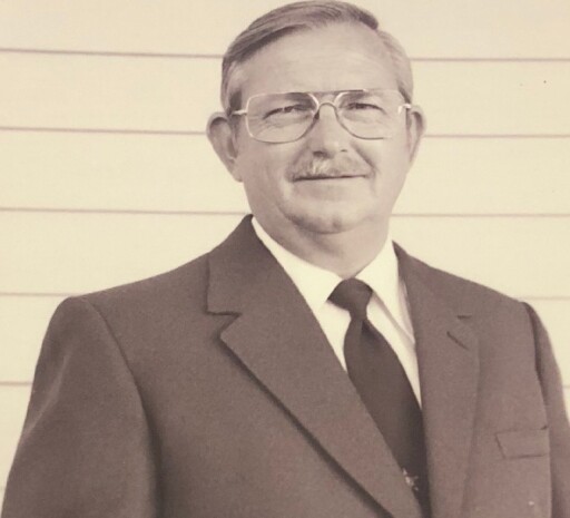 Roy E. Hamlin