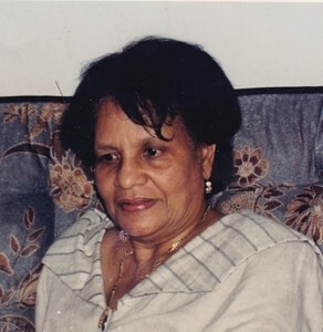 Carmen L. Graveley De Peguero