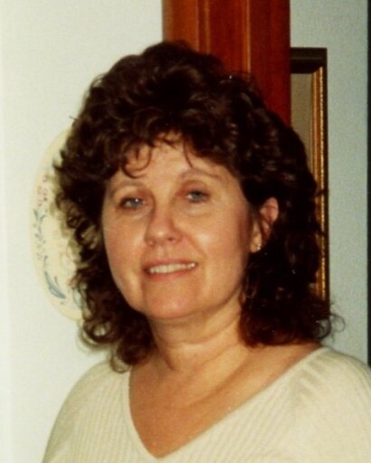 Linda (O'Farrell) Roberts's obituary image