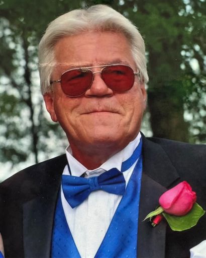 Richard Robert Adams's obituary image