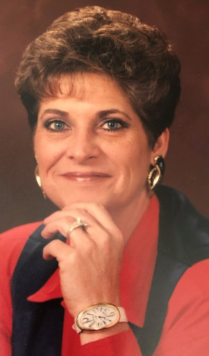 Roberta Holiday Profile Photo