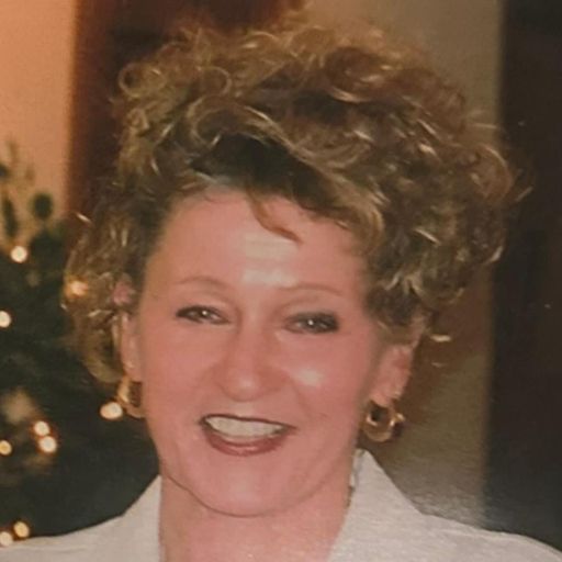 Linda "Carol" Carolyn Dyess