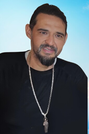 Uriel Navarro