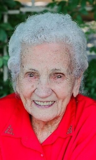 Dorothy (Dotti) Phyllis Follman (Holt) Profile Photo