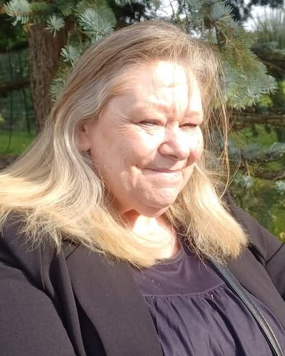 Linda Gordon Hughes's obituary image