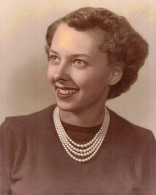 Shirley June Robertson