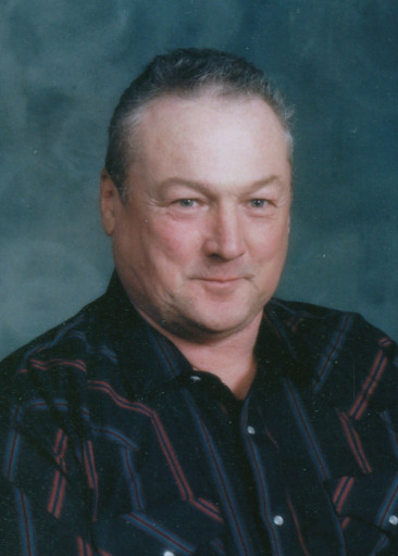 Dennis Nicholls Profile Photo