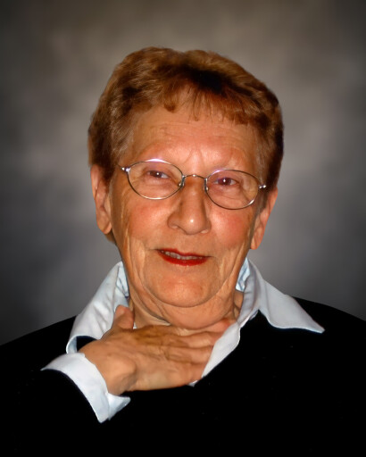 Lillian Chartrand (Nee Storey) Profile Photo