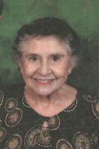 Estella Marcheski Profile Photo