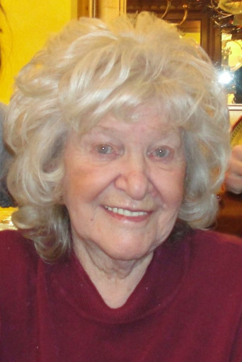 Margaret M. (Dacey) Poillucci