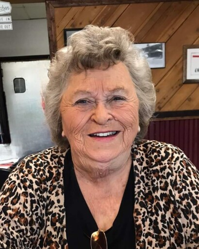 Virginia Lou "Sis" (Lasater) Chailer