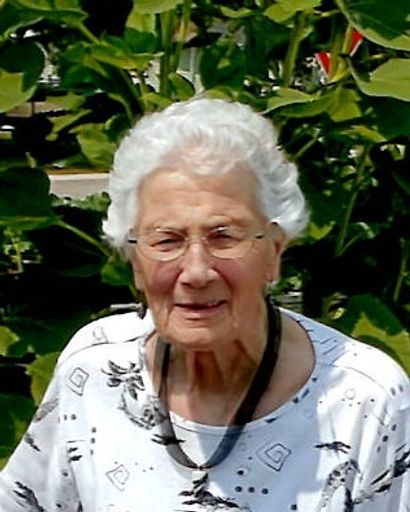 Luella Leverson's obituary image