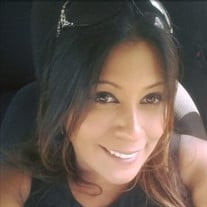 Yolanda Flores Profile Photo