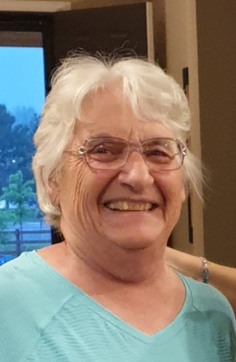 Sandra "Sandy" Weiss