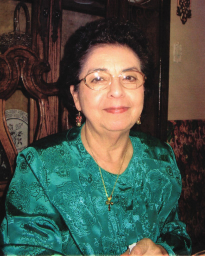 Amparo R. Salazar Profile Photo