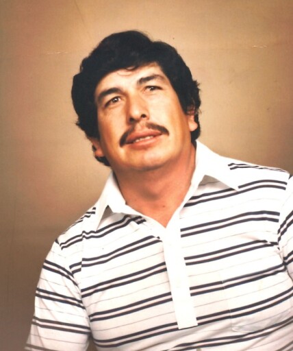 Vicente Molina Profile Photo