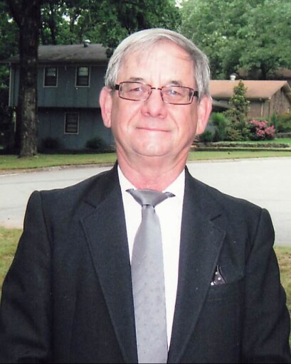 Wayne E. Thompson's obituary image