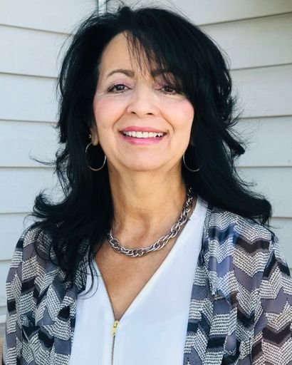 MaryAnn Gloria Espinosa