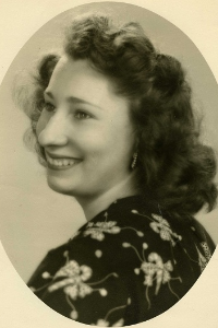 Barbara L. Travers