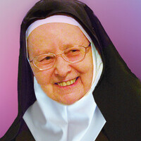 Sister Mary Helen Nixon O.C.D. Profile Photo