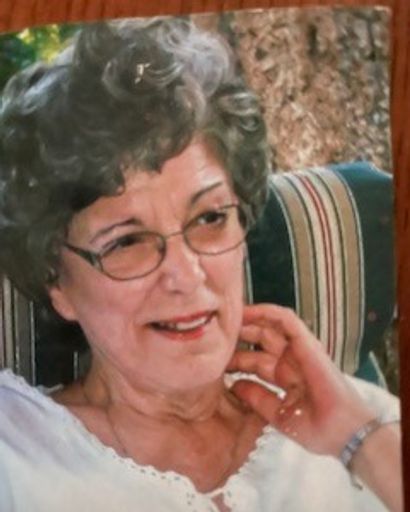 Myrna Lee Oglesby's obituary image