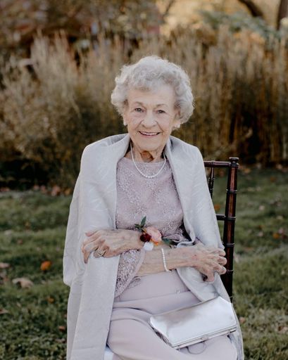 Elizabeth Rose's obituary image