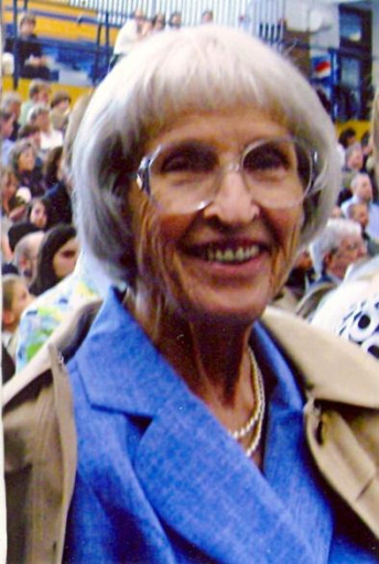 Elsie Giles