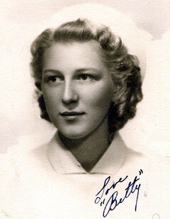 Elizabeth "Betty" Rita (Martonis)  Polaschik