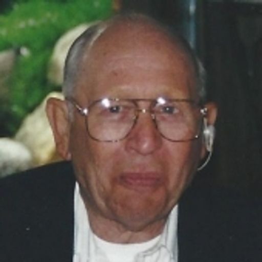 Robert L. "Bob"  Mccauley