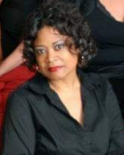 Lisa L. (Betts) Smith