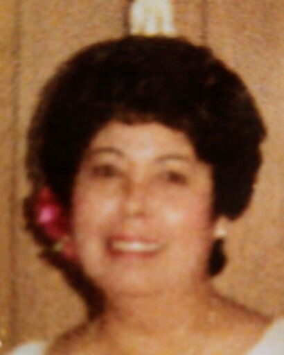 Consuelo Paz Flores's obituary image