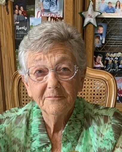 Mary Esther Lamb's obituary image