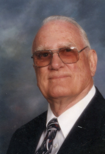 Wallace Dean Hollister Profile Photo