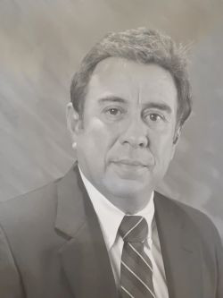 Raymond  DeAnda Olivas