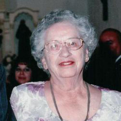 Flora Salazar