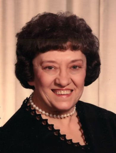 Ruth Woolwine