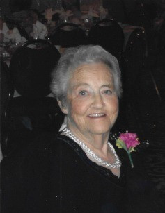 Lillian Vellacott Profile Photo