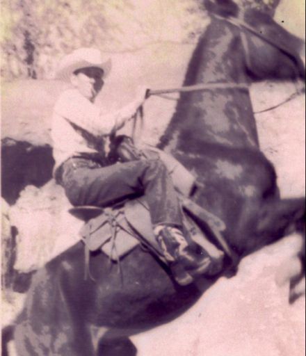 Leo Berry Profile Photo