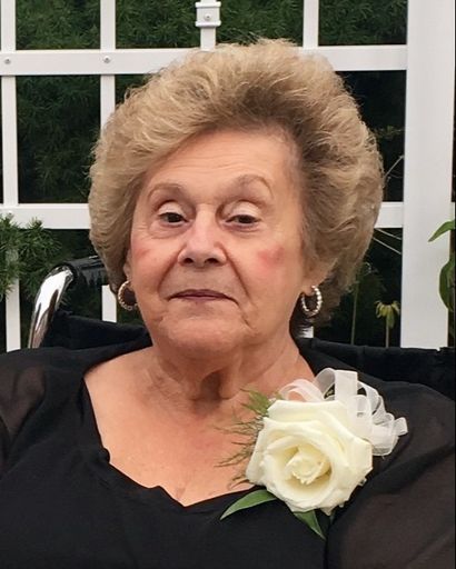 Alice H Mattos's obituary image