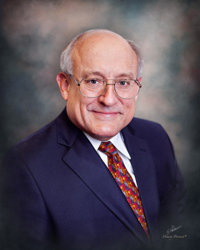 Dr. Bruce Cross Profile Photo