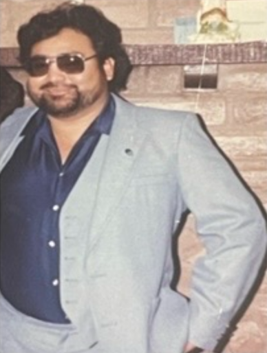 Enrique Lopez's obituary image