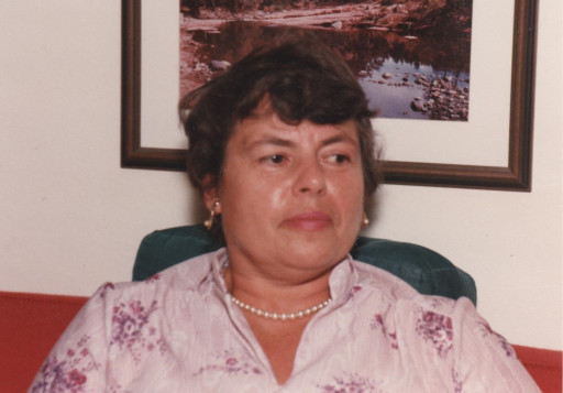 Mary  Frances Knoll